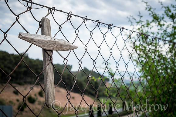 "Simple Camino Cross"