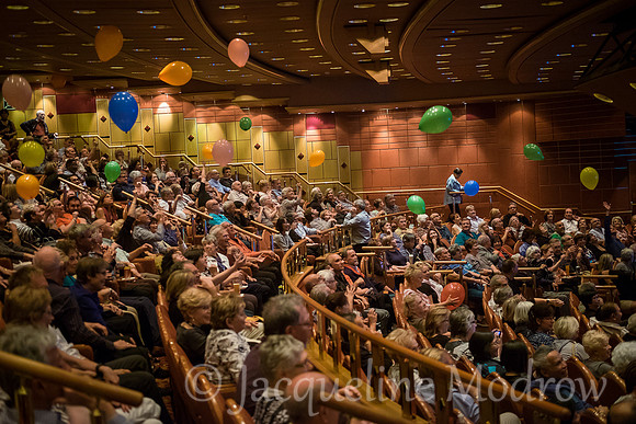 "Balloon Toss"